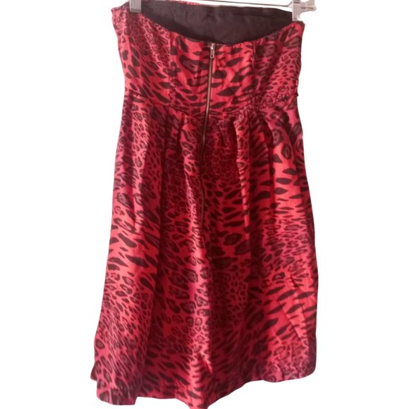 Women's S eight sixty Animal Halter Top - Picture 5 of 13